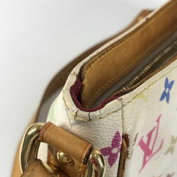 LOUIS VUITTON White Monogram Shoulder Bag - Picture 13 of 16